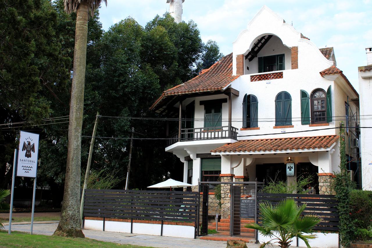 Santoral Restaurante Y Posada Pet Friendly Atlántida Exterior foto