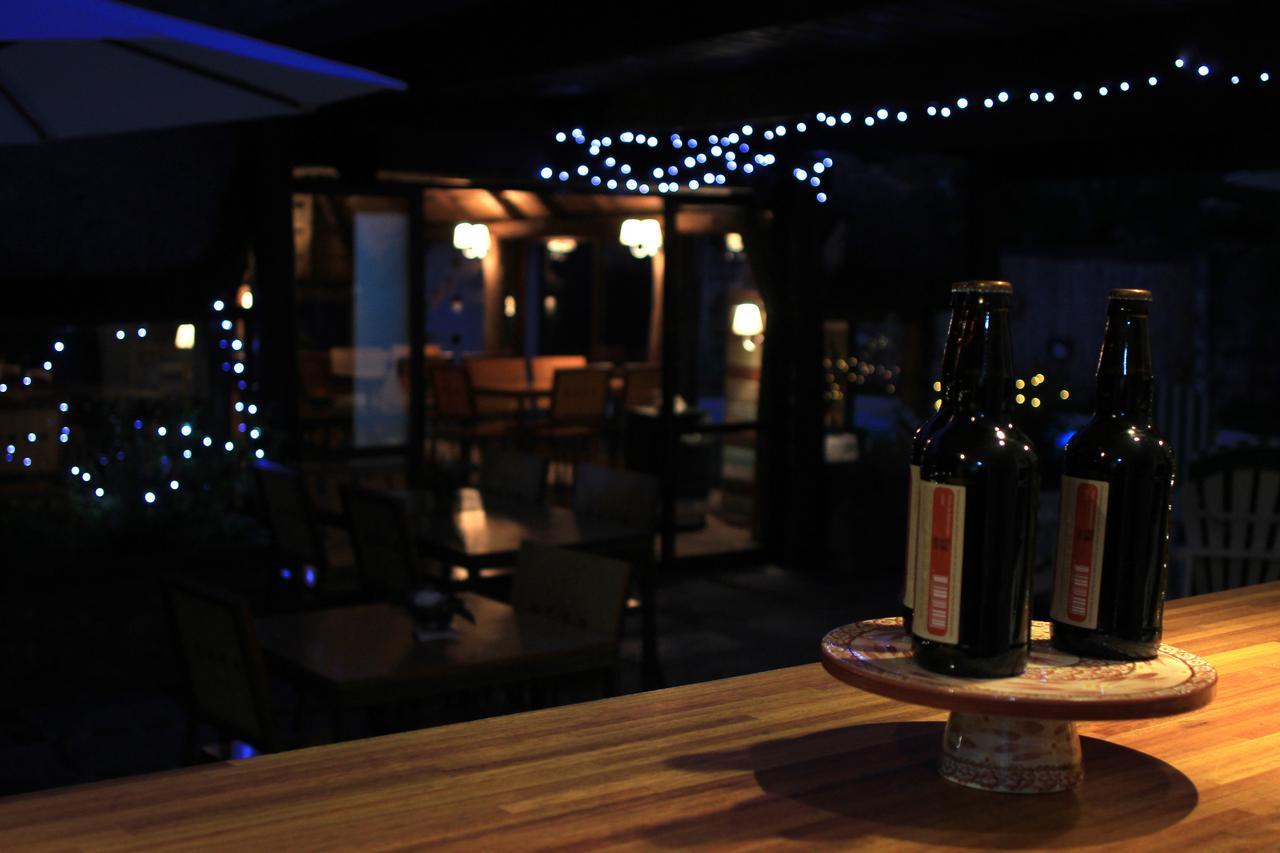 Santoral Restaurante Y Posada Pet Friendly Atlántida Exterior foto